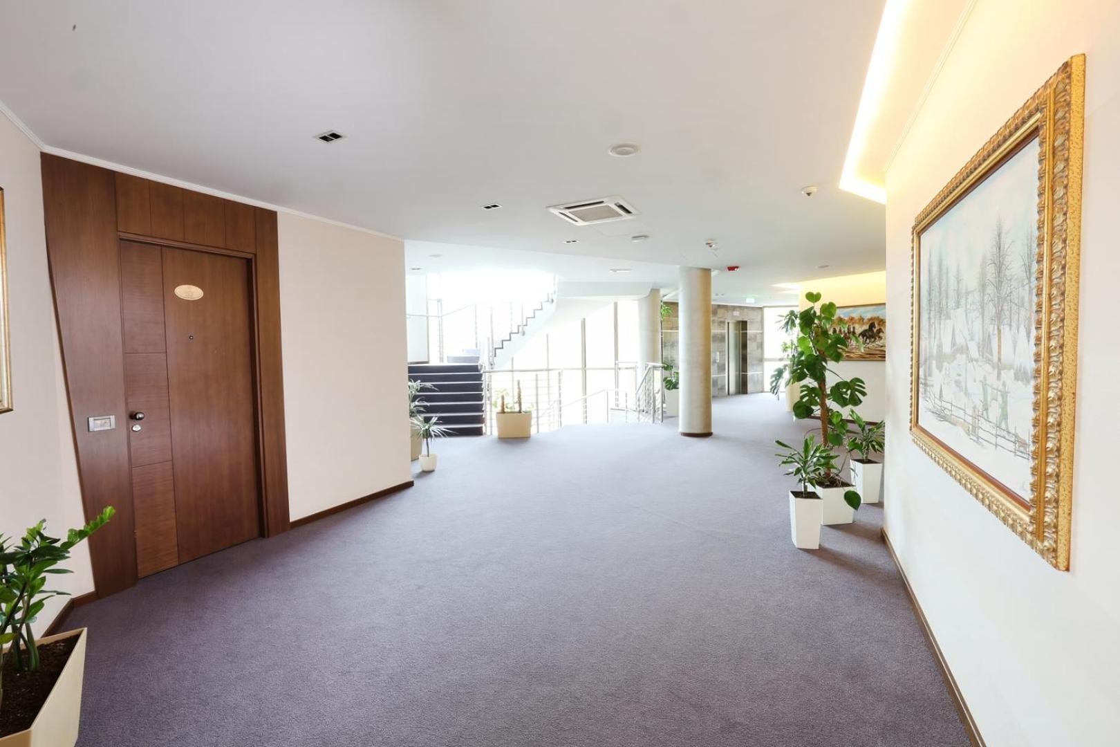 Hotel Premier Aqua - Adults Only Vrdnik Εξωτερικό φωτογραφία Interior of the hotel