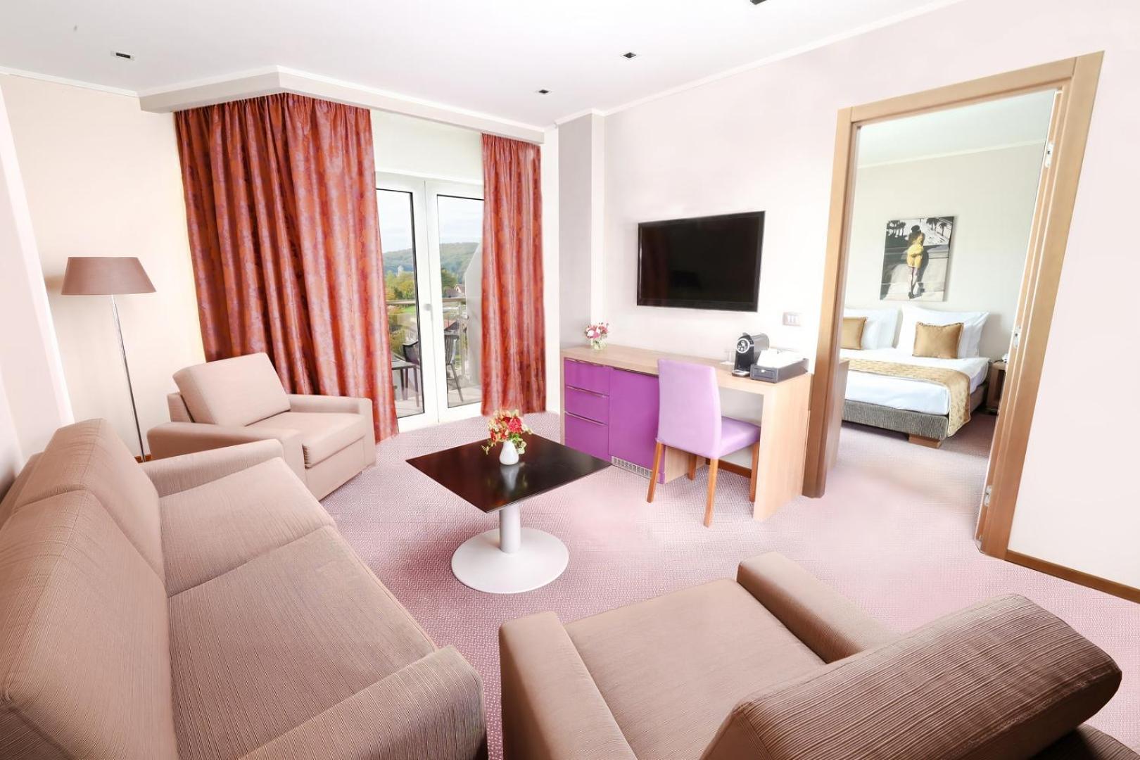 Hotel Premier Aqua - Adults Only Vrdnik Εξωτερικό φωτογραφία Suite